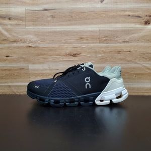 On Cloud Cloudflyer 2.0 Black Green Shoes Women's Size 9.5